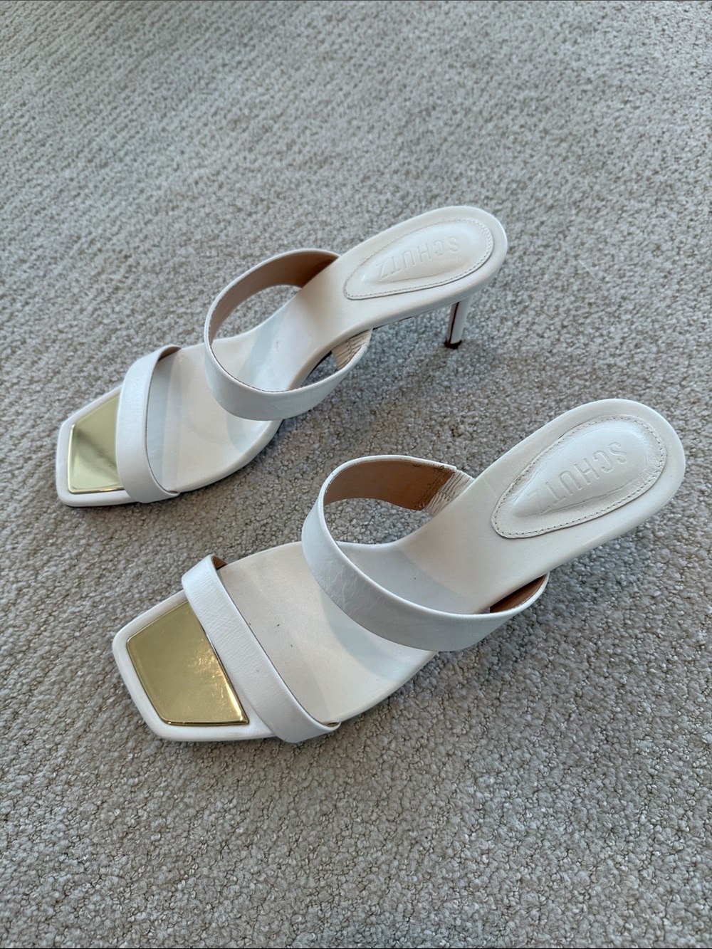 SCHUTZ White Leather Double-Strap Heeled Sandals with Gold Toe Plate